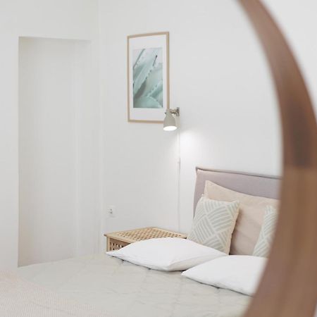 Aloe Apartments Corfu  الغرفة الصورة